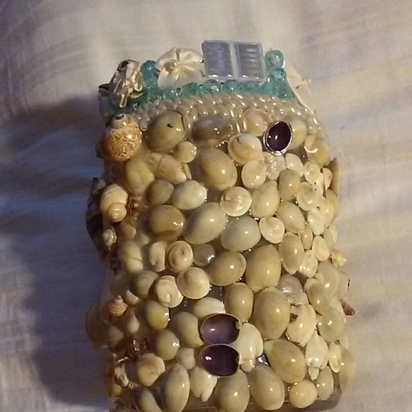 Collage Jar Vase - Picture 4 of 6